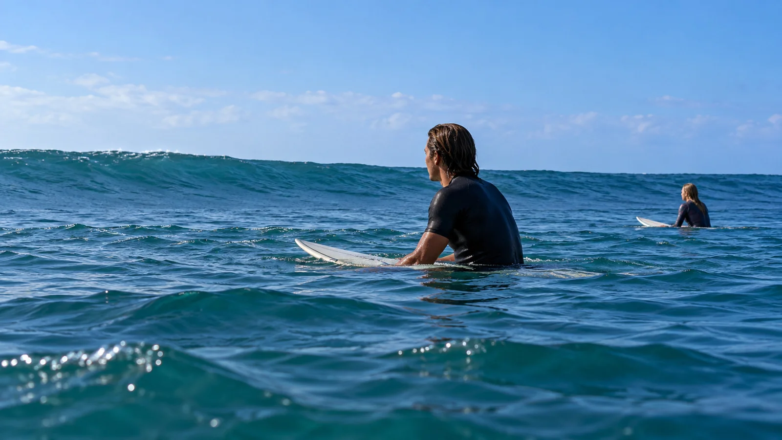 There is a rhythm between sets. Honolua Bay.